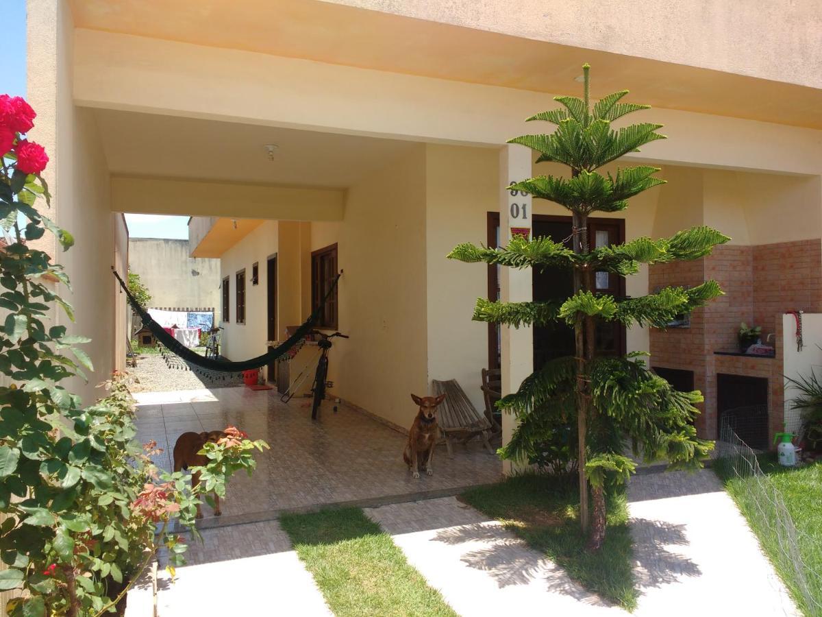 Um Quarto Em Casa Agradavel Pereque Kültér fotó